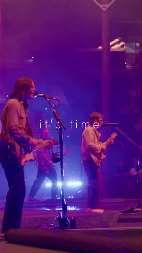 It’s time we got back to the good life. “The Good Life” live from Weezer: The Gathering.