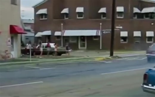 19K views · 244 reactions | White lightning (1973) avec Burt Reynolds | American Cars Passion France | Facebook