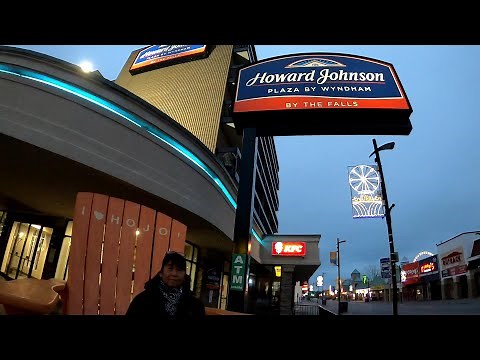 Niagara Falls Howard Johnson By The Falls Hotel Tour & Review