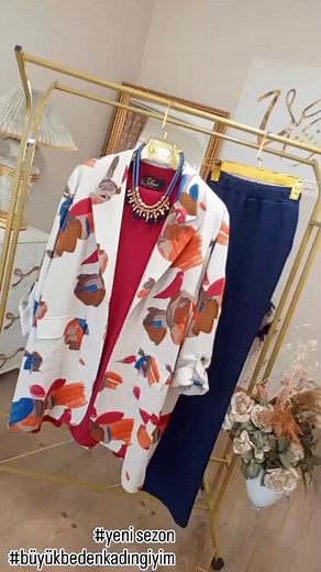 19K views · 90 reactions | #iraq #tesetturgiyim#hijab #hijabers #hijab #fypag#hijabfashion #بغداد #بغداديات #بغدادي | Melek Fashion & Style | Facebook