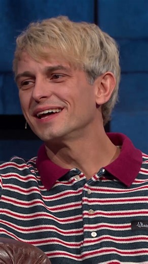 VITO BAMBINO UCIESZYŁ SIĘ NA WIDOK DROGIEJ KANAPY #kubawojewódzki #shorts