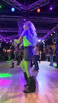 The Wolf Line Dance - 🎶 The Wolf by The Spencer Lee Band 🎶