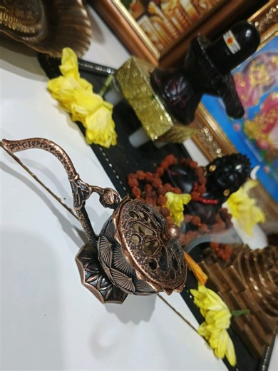 The Benefits of Using a Sambrani Holder for Prayers