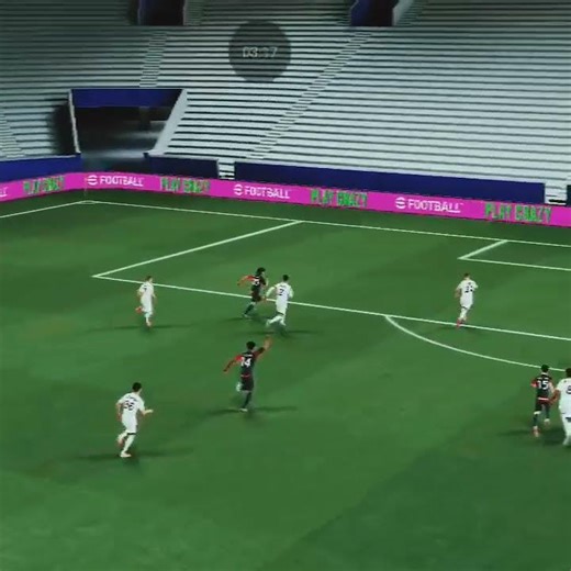 How to double touch and shoot#efootball #youtubeshorts #football #9algames #pes#messi#ronaldo