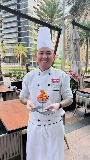 2.4K views · 25 reactions | Savor the Delight of our Dynamite Shrimps, the Perfect Snack 襤 #vietnamesefoodies #dubairestaurants #dubaifoodlovers #dubaifoodguide #foodielove #wheretoeatdubai #foodindubai #dubaifood #dynamiteshrimp #shrimps | Vietnamese Foodies | Facebook