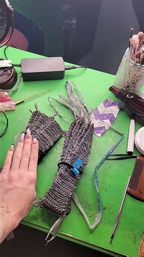 #music #crochet #makeupartist #gothclub #beautyindustry #handmade #smallbusiness #knitting #diy