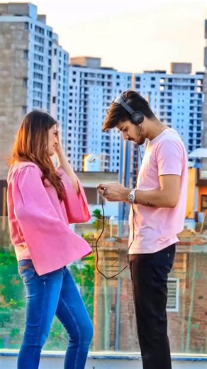 Munna Babu on Instagram: "GF/BF POSES #munnakhan7630 #photography #poses"