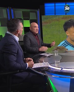 "Kick it to him, run down and smash him as hard as you can!" This might be the most anticipated Origin kick-off in history 🔥 | Fox League