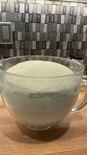 Cinnamon Rolls #cinnamonrolls #homemade #foodie #homebaker #youtubeshorts