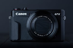 Can You Charge a Canon G7X / G7X Mark II / G7X Mark III With a USB? - Photography Pursuits