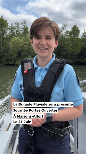 🔵⚪️🔴 [BRIGADE FLUVIALE] 👉 Découvrez comme se passe la formation pour passer le permis bateau ! 🛳️ ‼️Si vous souhaitez rencontrer des militaires affectés au sein de la brigade fluviale de Conflans-Sainte-Honorine, rendez-vous le samedi 21 juin 2025 de 10h00 à 17h00 pour notre journée portes ouvertes annuelle ! Une occasion de pouvoir : - échanger avec des gendarmes passionés par leur métier👮‍♂️ - assister à des démonstrations prévues tout au long de la journée - profiter d'un moment musical 