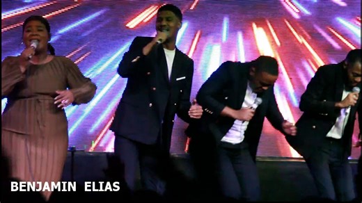 live | Benjamin Elias