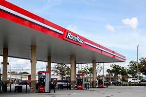 RaceTrac gas station. RaceTrac Petroleum, Inc. is an American...