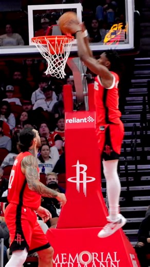 Had to run this dunk back 😤 | Houston Rockets