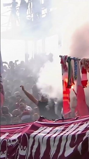 BFC Dynamo gegen Energie Cottbus Spielunterbrechung Pyro Hooligans