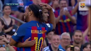 564K views · 1.5K shares | No aniversário de 15 anos do Penta, a dupla Ronaldinho Gaúcho e Rivaldo Ferreira mostrou que segue entrosada! Que pecado essa bola não entrar! Vídeo: FC Barcelona. | TNT Sports Brasil | Facebook