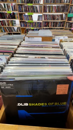 Fresh used new arrivals in the bins! 🎧 Genre highlights this weekend include Jazz and Hip Hop. Check it out and come diggg this vinyl before it vanishes 💨 We buy and trade everyday from 11 am to 6pm ‼️ | The Bizarre Bazaar LLC