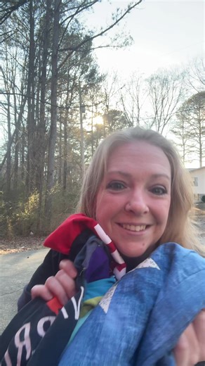 Ambitious weekend goal!! Let’s go!! 💪🏻 #quiltingtiktok #quilting