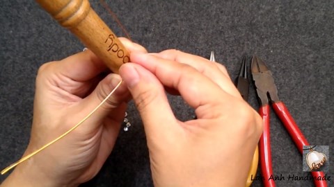 How to make sparkling crystal ring - wire wrap jewelry how to 57