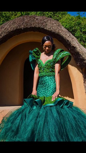 Traditional Wedding Dresses for a Beautiful Bride