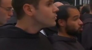 "Laudato sii mi Signore, per sora nostra morte corporale... Undici anni fa il dono di cantare per il Santo Padre ad Assisi. Questo ricordo oggi si fa ancora più emozionante, quasi una preghiera che torna a farsi sentire con più forza. Grazie, santità. Grazie per la tua umiltà, per il tuo servizio al popolo di Dio, grazie per la tua preghiera che ora non conoscerà mai più tramonto". “Praised be you my Lord, for our Sister, Bodily Death… Eleven years ago I received the gift of singing for the Holy