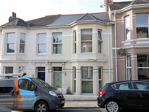 New Instruction - Mutley Guide Price £160,000 - £170,000 Located...