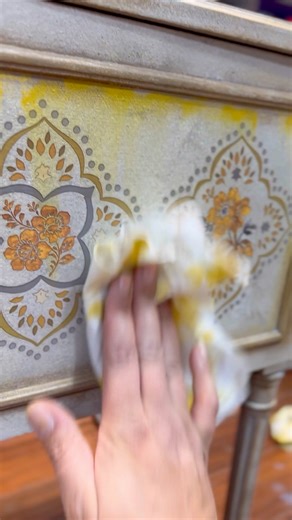 33K views · 507 reactions | Painting a set of vintage nightstands with DIY Paint by Debi's Design Diary and Re·design with Prima | Lotus Theory Designs | Facebook