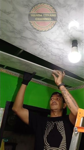 Cara praktis pasang plafon pvc di kamar mandi #shorts #fyp #plafonpvcminimalis