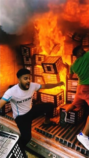 Ledakan api lucu ai #beritaterkini #artis #memecringe