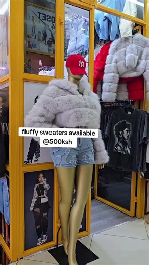 Fluffy Sweaters for Stylish Outfit Ideas