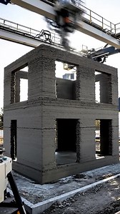 Insane Robot Builds a House from Scratch! (AI) | Crafty Panda