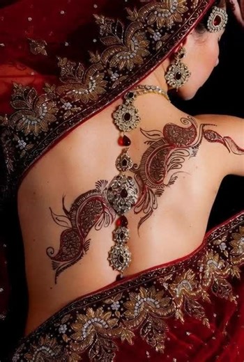 Dubai Princess plus size slaying ethnic fashion show 💃✨💜 #shaikhamahra #beautifulgirl #fashion #stylishlook #dubaiprincess