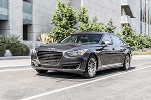 First Drive: 2017 Genesis G90