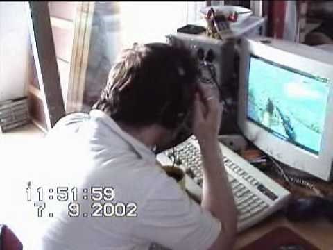 Counter-Strike Guy Breaks Computer