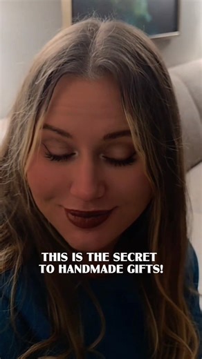 𝕂𝔸𝕐𝕃𝔸 ℝ𝔸𝕂𝔼𝕊 on Instagram: "If you're making gifts this year, don't skip this video. 🎁 These Mod Podge ornaments were ridiculously easy and turned out so cute. INSTRUCTIONS: • Brush a thin layer of Mod Podge directly onto the ornament. • Cut fabric pieces to fit the shape and place them onto the tacky surface. • Smooth the edges so the fabric hugs the ornament. • Brush another layer of Mod Podge on top to seal and finish. • Add a bow, ribbon, twine, beads — whatever matches your vibe. C