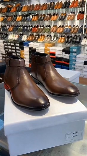 10K views · 96 reactions | Timeless Elegance with these Classic Brown Leather boots. Exude confidence and unmatched sophistication. #boots #mensfashion #menstyle #menswear | hollo_men | Facebook