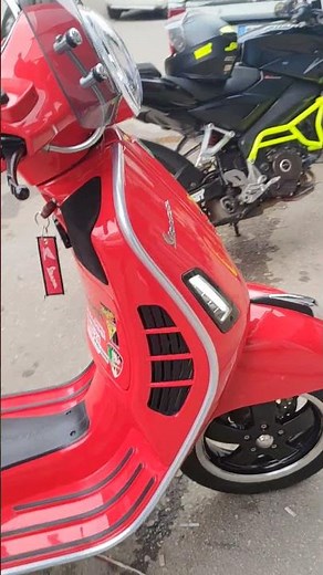 Vespa GTS 300ie original malossi modified