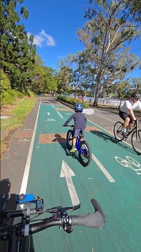 Specialized Riprock 20 First Ride, Sapphire 2025, 8 speed microshift acolyte, 108cm rider.