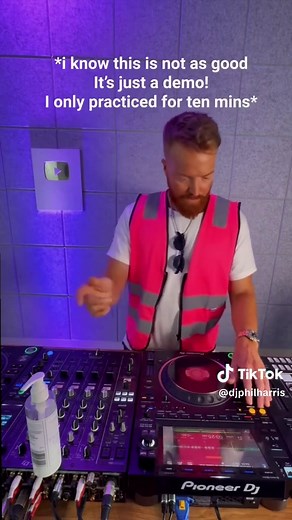 Learn DJing Techniques: Scratching with Pioneer Gear