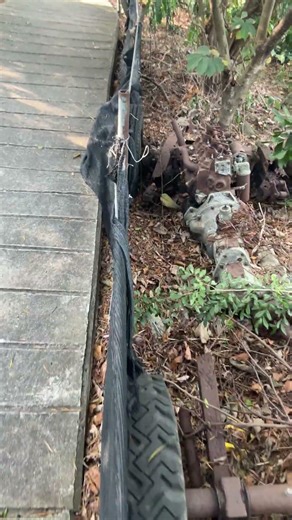 Just a little TLC and this “Land Rover” will be back on the road 🤔