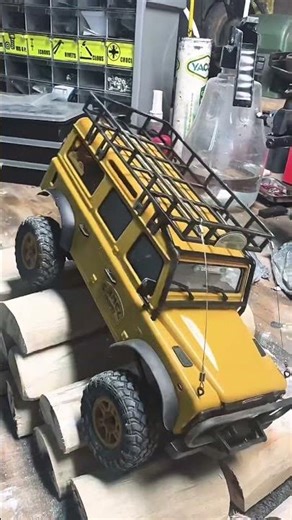 FMS FCX24M Defender110 #rc #crawler #cameltrophy