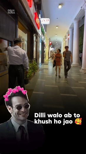 Delhi 2 Noida on Instagram: "As winter settles over the capital, a unique trend is warming hearts - cuddle therapy. Priced around ₹5,000 for a 3–4 hour session, Delhi’s new cuddle business offers safe, platonic companionship designed to provide emotional comfort and relaxation. The concept, already popular in countries like the US and Japan, focuses on the power of human touch to reduce stress, anxiety, and loneliness. Trained cuddlers offer cozy sessions that include light conversation, meditat