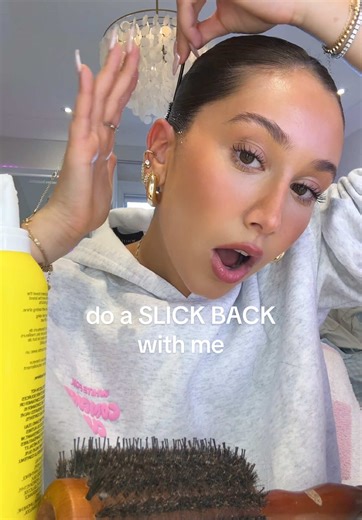 Slick Back Hairstyle Tutorial: Effortless Hair Transformation