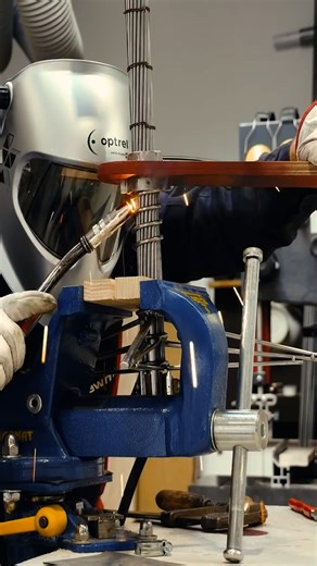 1.8M views · 9K reactions | Rod Twister Swivel Stool Welding Art Project | DIY & Crafts | Facebook