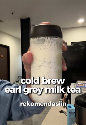 Nikmati Coldbrew Earl Grey Milk Tea yang Harum