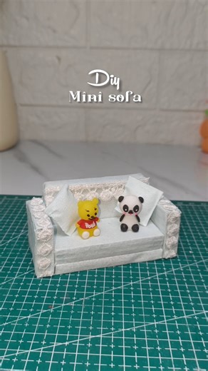 diy#mini #sofa #decore #craft #ideas #easy #diy #waste #cardboard #craft 😊😊cute