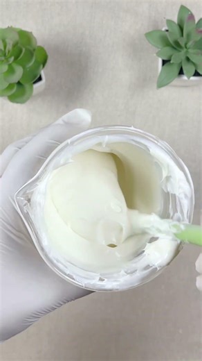 ✨Masque protéiné au lait de 🥥 & yaourt maison qui sauve les cheveux secs (résultat choquant 😍)✨