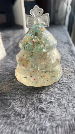 🎄✨ Christmas cuteness you can SQUISH! ✨🎄 This adorable Christmas Tree Squishy is soft, satisfying, and seriously hard to put down! 😍 Perfect for stocking stuffers, Christmas baskets, small gifts, or anyone who loves cute sensory toys. 🎁 🎄 Festive Christmas tree design ☁️ Soft & super squishy 🎁 Great stocking stuffer ❤️ Fun for kids and squishy lovers Add a little squishy magic to Christmas! 🎅🎄✨ #ChristmasSquishy #Squishy #StockingStuffers #ChristmasGiftIdeas #SensoryToys
