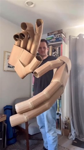 Sam Wilde on Instagram: "I really hope next year is the year that these will come in handy!!! #handmade #nextyear #papercrafts"