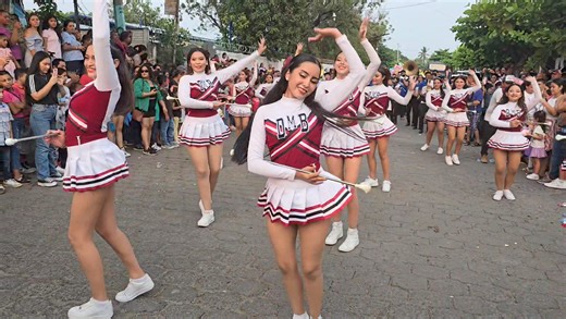 Delfines Musical Band "Internacional" en su presentación en el desfile de Correos de Puerto El Triunfo, Usulutan. | Bandas Musicales de El Salvador
